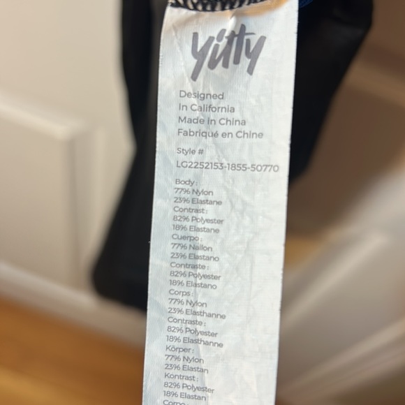 Size 1X Yitty black leggings - Picture 5 of 5